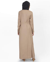 Silk Route Curved Collar Slim Waist Brown Abaya Small 52
