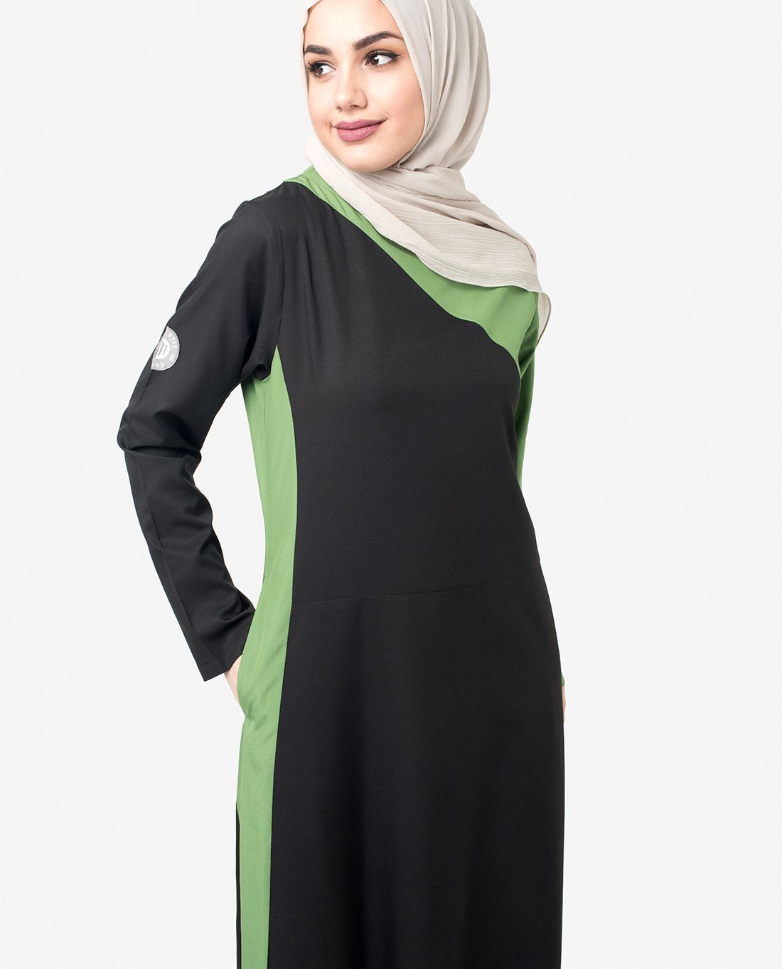 Silk Route Black & Green Colour Blocking Taslon Sporty Maxi Dress Jilbab Small 56